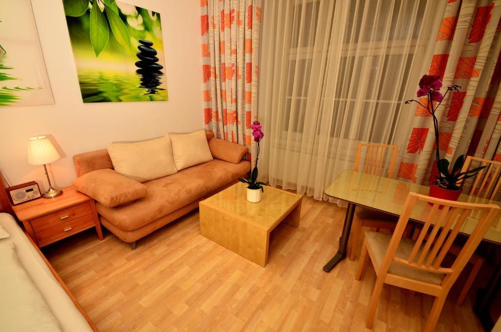 Hotel de apartamente Ajo - Messe Flat - Self-check-in 3*