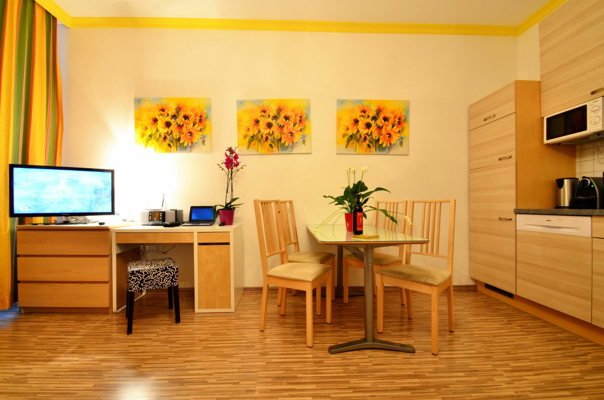 Ajo - Messe Flat - Self-check-in Appart hôtel